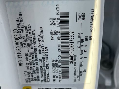 Used 2019 Ford Fusion SE image 29