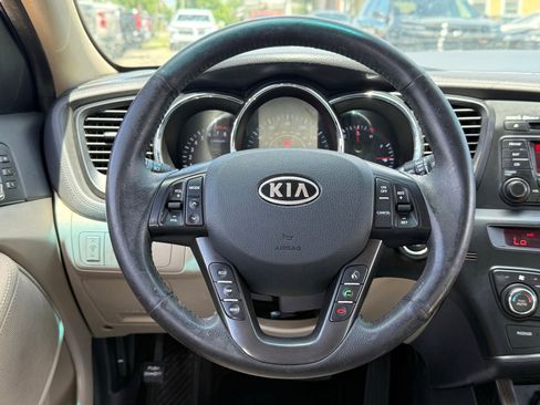 Used 2011 Kia Optima EX w/ Premium Pkg FWD image 19