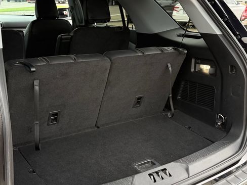 Used 2024 Ford Explorer XLT w/ Equipment Group 202A image 25