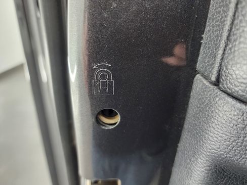 Used 2020 Ford F250 Lariat w/ Lariat Value Package image 41