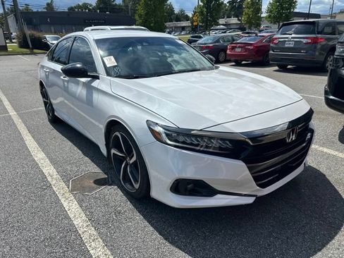 Used 2021 Honda Accord Sport Special Edition image 2