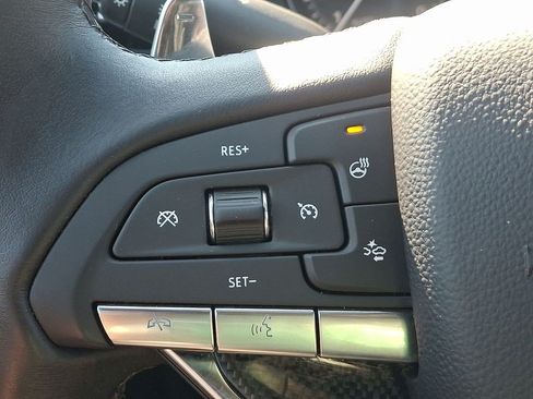 Certified 2024 Cadillac XT6 Sport w/ LPO, ONYX Package AWD/4WD image 22