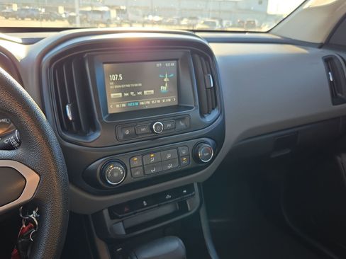 Used 2017 Chevrolet Colorado W/T w/ WT Convenience Package image 21