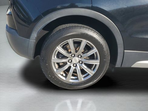 Used 2019 Cadillac XT4 Premium Luxury w/ Driver Awareness Package image 5