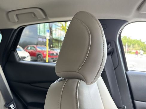 Certified 2025 MAZDA CX-30 AWD 2.5 S w/ Preferred Package image 21