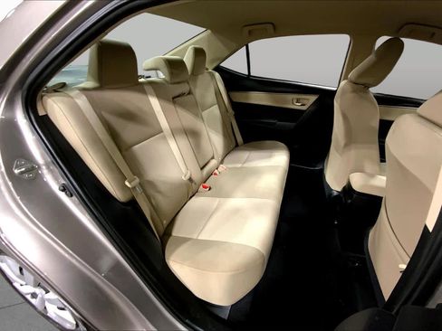 Used 2015 Toyota Corolla LE FWD image 20