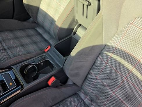 Used 2024 Volkswagen GTI SE image 20