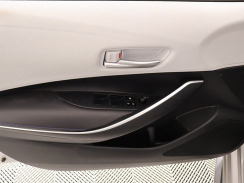 Used 2020 Toyota Corolla SE image 14