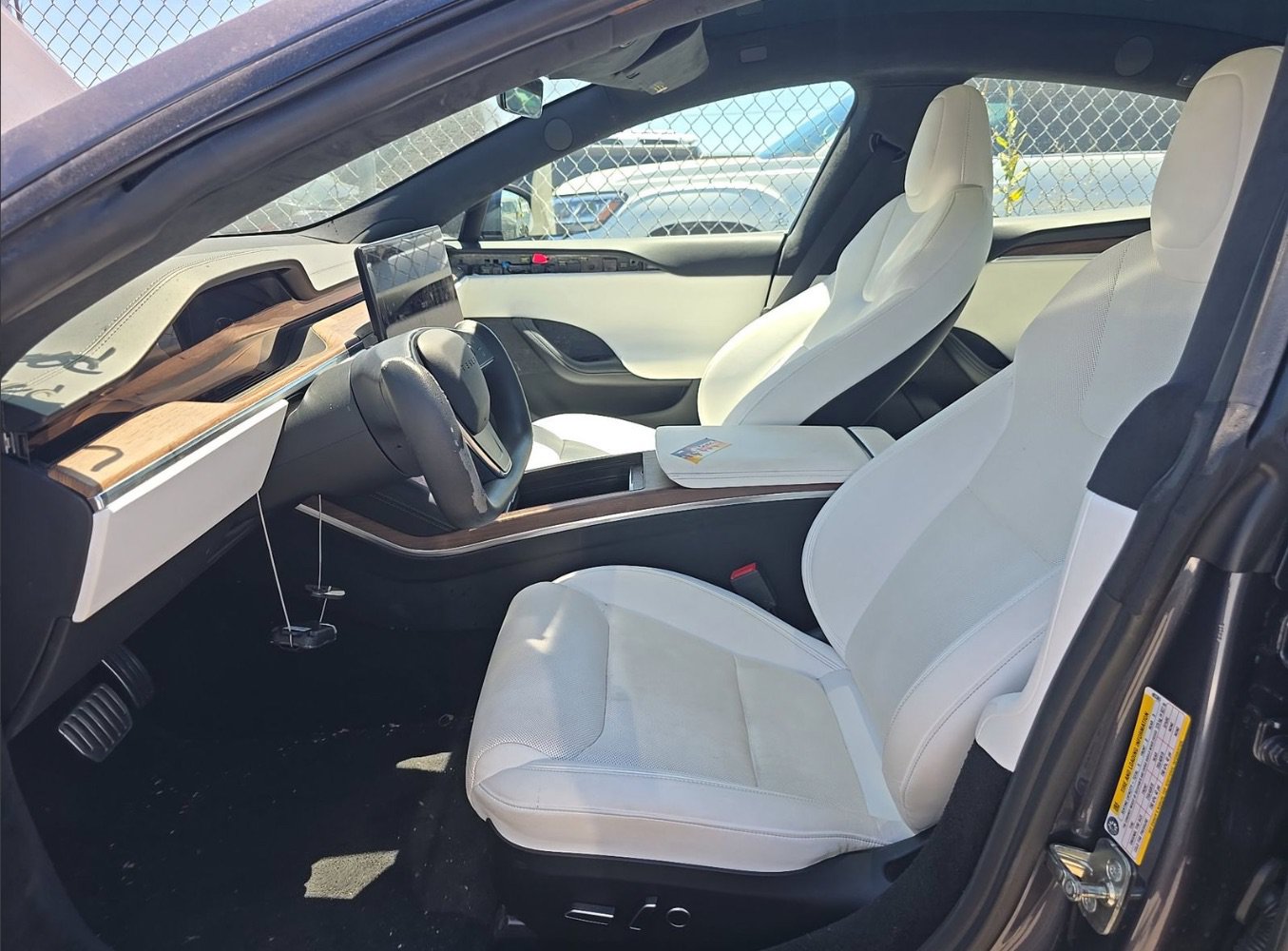 Used 2022 Tesla Model S AWD/4WD image 3