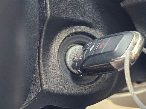 Used 2024 Ford Transit 250 148 Medium Roof w/ Load Area Protection Package image 31