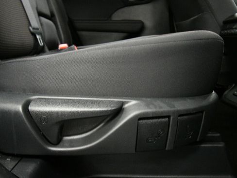 Certified 2024 Toyota Highlander LE image 25