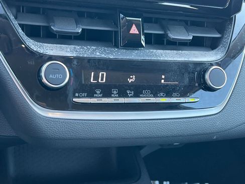 Used 2024 Toyota Corolla LE image 20