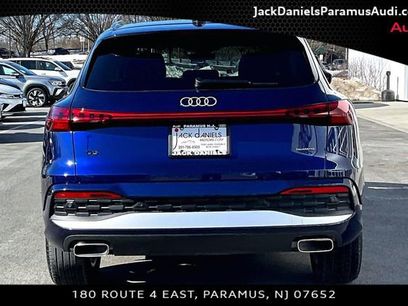 Used 2025 Audi Q5 Premium w/ Convenience Package