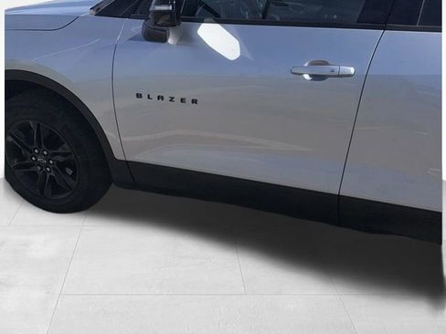 Used 2020 Chevrolet Blazer LT FWD image 6