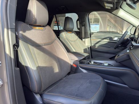 New 2026 Ford Explorer Tremor w/ Tremor Convenience Package image 61