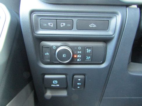 Used 2022 Ford F150 Lariat AWD/4WD image 20