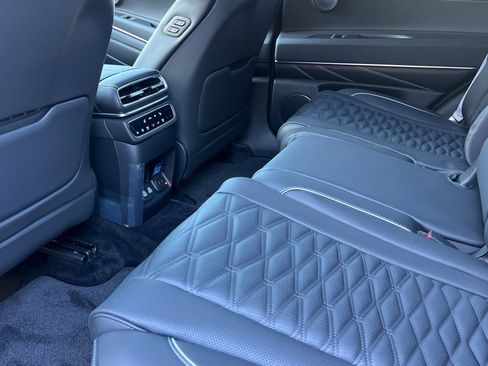 New 2025 Genesis GV80 3.5T e-SC image 13