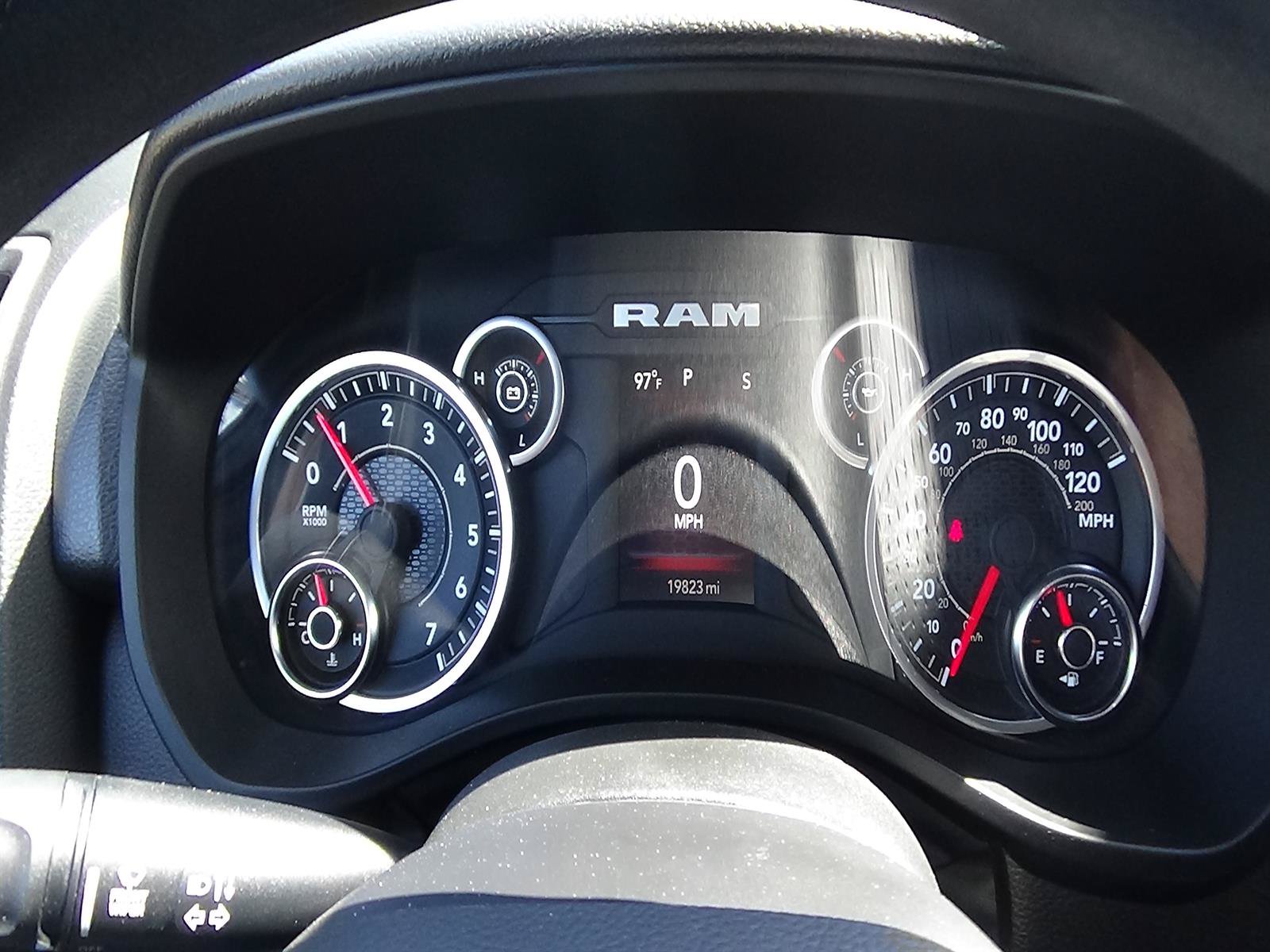 Used 2025 RAM 1500 Tradesman AWD/4WD image 22