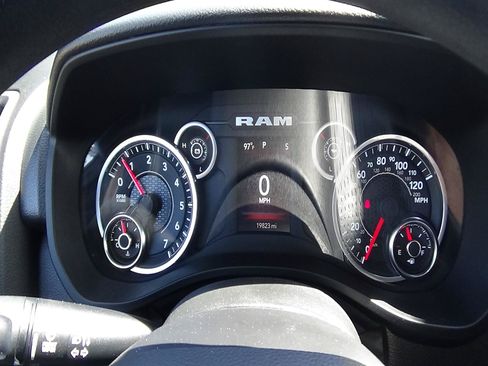 Certified 2025 RAM 1500 Tradesman AWD/4WD image 22