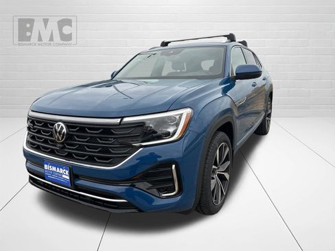 New 2026 Volkswagen Atlas Cross Sport SEL Premium R-Line AWD/4WD image 1