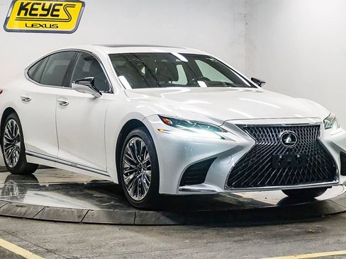 Used 2018 Lexus LS 500 w/ Interior Upgrade Package RWD image 5