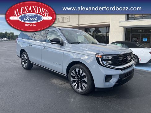 New 2027 Ford Expedition Max Platinum w/ Driver's Package AWD/4WD image 3