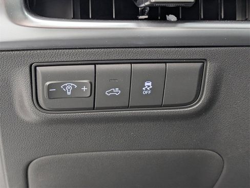 Certified 2025 Hyundai Santa Cruz SEL image 14