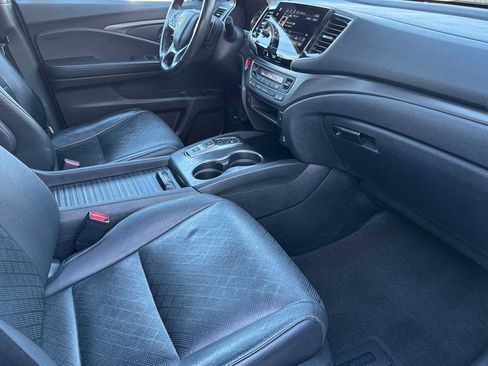 Used 2019 Honda Passport EX-L image 16
