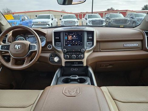 Used 2022 RAM 1500 Laramie image 11