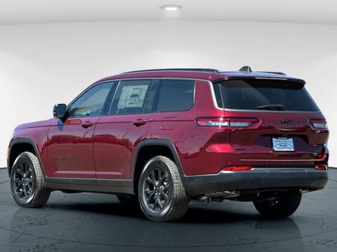 New 2026 Jeep Grand Cherokee L 4WD image 8