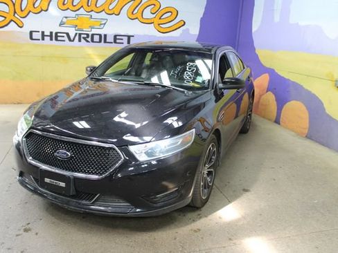 Used 2019 Ford Taurus SHO w/ Driver Assist Package AWD/4WD image 4