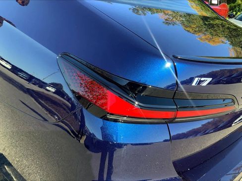 New 2026 BMW i7 eDrive50 w/ Executive Package image 14