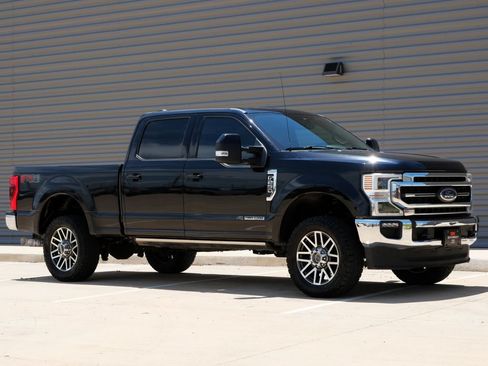 Used 2020 Ford F250 Lariat w/ Lariat Ultimate Package AWD/4WD image 1