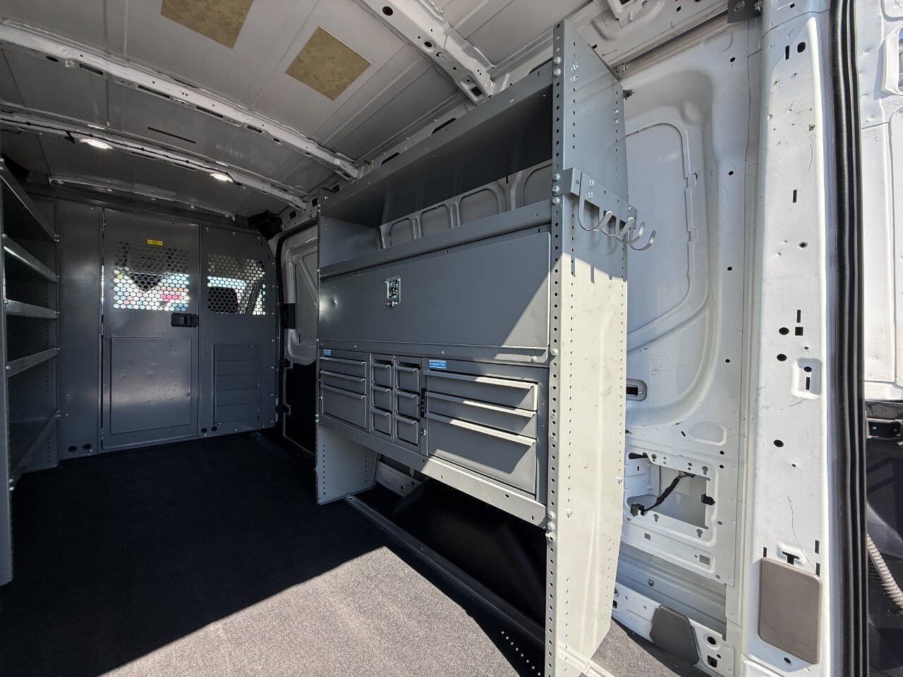 Used 2023 Ford Transit 250 Medium Roof RWD image 31