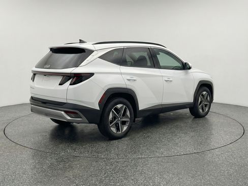 Used 2025 Hyundai Tucson SEL image 9