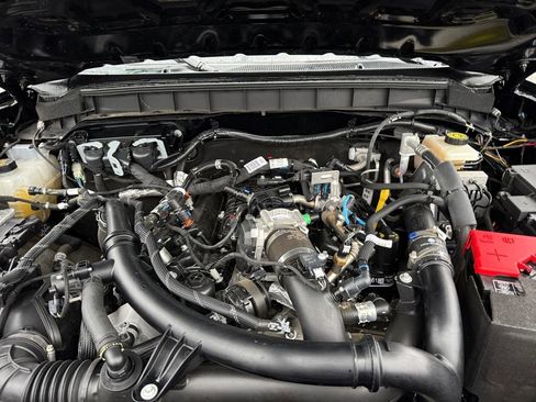 Used 2022 Ford Bronco Black Diamond image 21