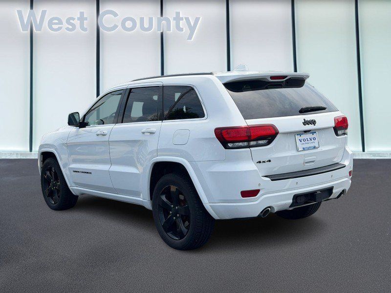 Used 2015 Jeep Grand Cherokee Altitude AWD/4WD image 7