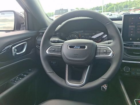 New 2026 Jeep Compass Latitude AWD/4WD image 9