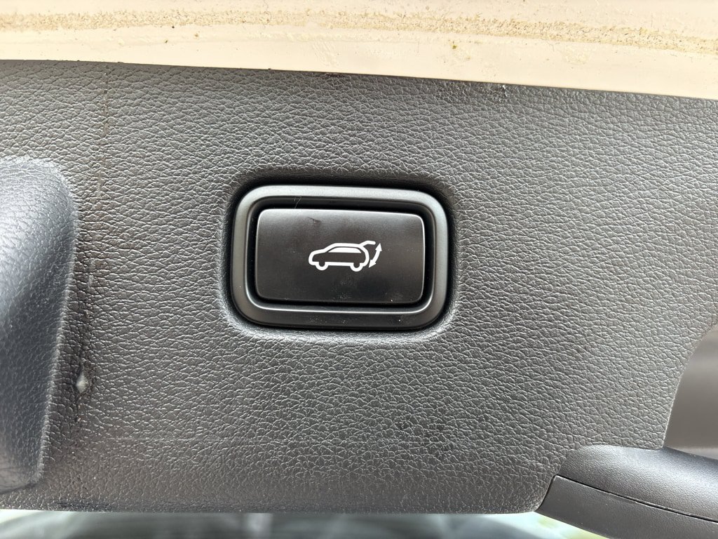 Certified 2026 Kia Sportage EX FWD image 13