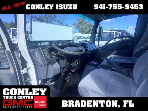 Used 2020 Isuzu NPR image 16