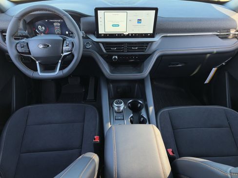 New 2026 Ford Explorer Tremor image 38