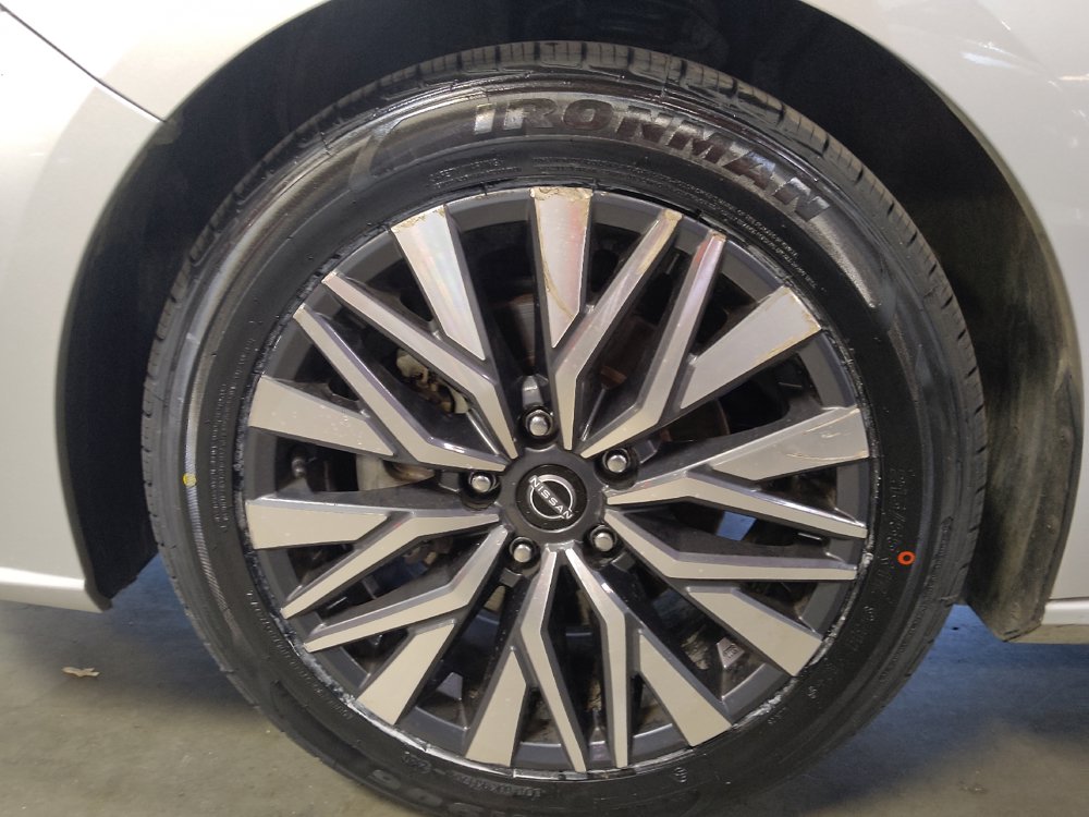 Used 2023 Nissan Altima 2.5 SV FWD image 31