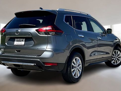 Used 2018 Nissan Rogue SV w/ Premium Package image 6