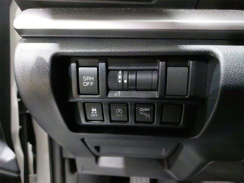 Certified 2023 Subaru Crosstrek 2.5i Limited w/ Moonroof Package image 24