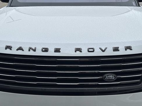 Certified 2023 Land Rover Range Rover SV AWD/4WD image 11