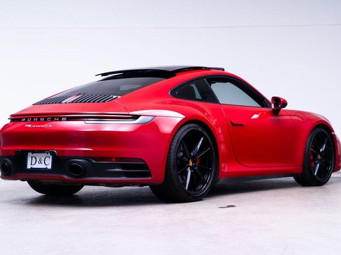 Used 2022 Porsche 911 Carrera 4S AWD/4WD image 8