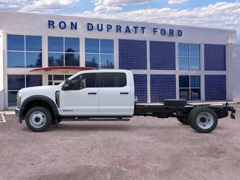 New 2026 Ford F550 4x4 Crew Cab image 4