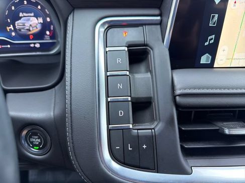 Used 2023 Chevrolet Tahoe LT w/ LT Signature Plus Package AWD/4WD image 15