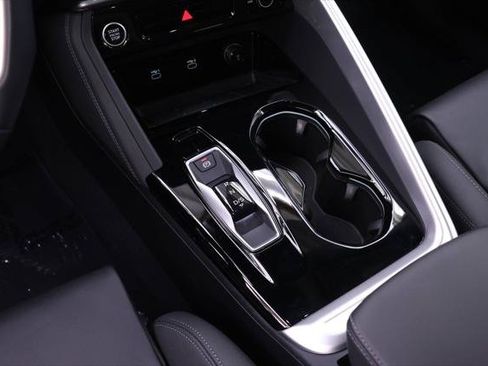 Certified 2025 Audi Q5 Premium Plus w/ Premium Plus AWD/4WD image 16