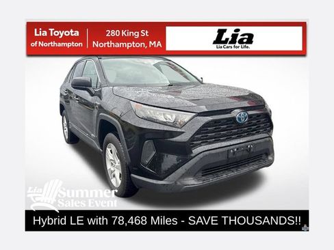 Used 2021 Toyota RAV4 LE AWD/4WD image 1